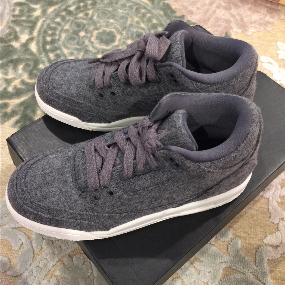 Nike Air Jordan Wool 3’s size 4.5y NEW with box